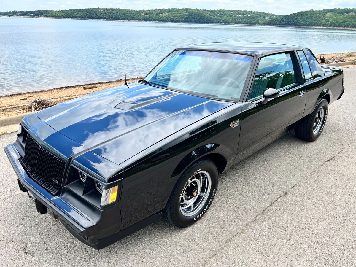 1987 Buick Regal Grand National 5.3LS Swap. 4-wheel dis brakes. Cold a/c. 1987 Buick Grand National