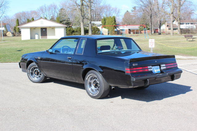 1987 Buick Grand National - photo 2
