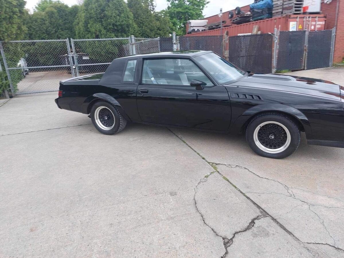 1987 Buick Grand National - photo 11