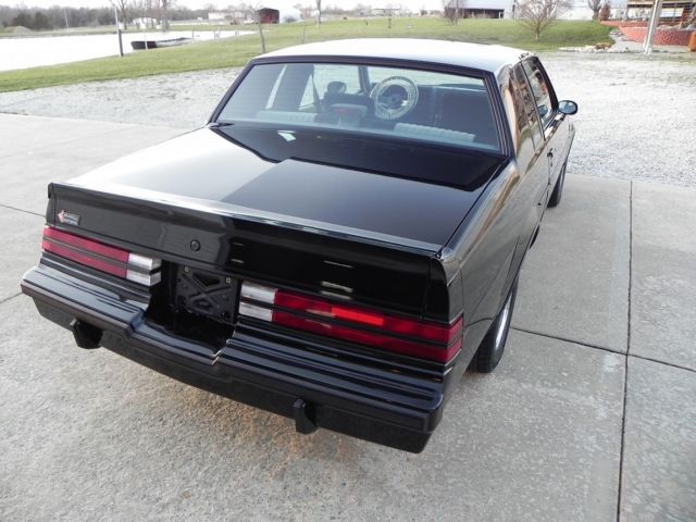 1987 Buick Grand National - photo 2