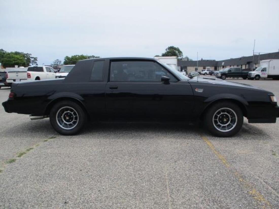 1987 Buick Regal Grand national - photo 10