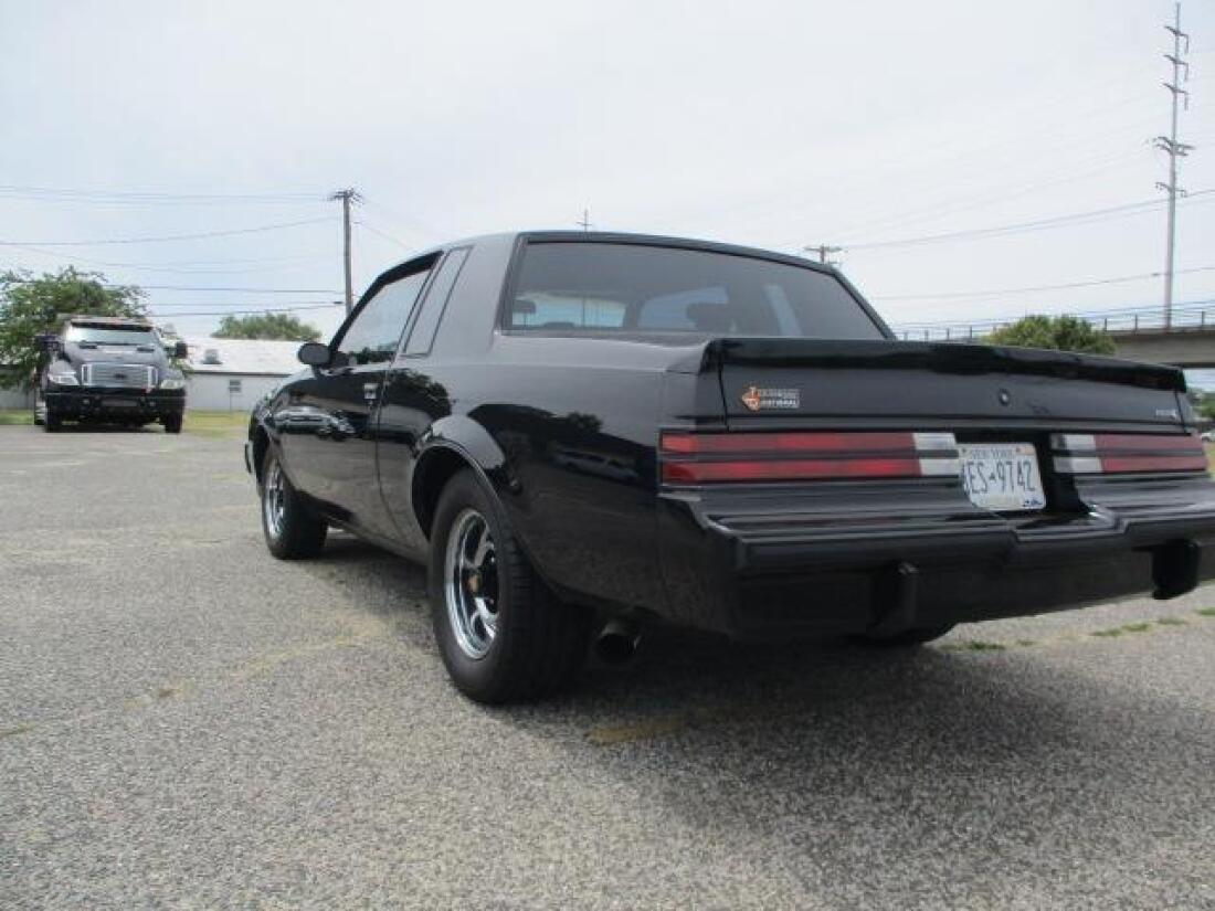 1987 Buick Regal Grand national - photo 5