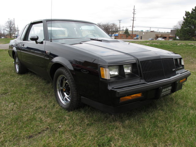 1987 Buick Regal Grand National - T-Tops 55,257 Miles - Same owner for 27 Years 1987 Buick Grand National