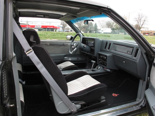 1987 Buick Grand National - photo 4