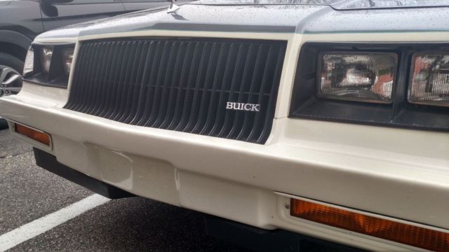 1987 Buick Grand National - photo 2
