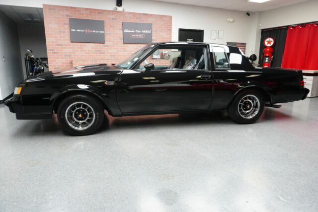1987 Buick Regal Grand National Turbo 2dr Coupe - photo 8