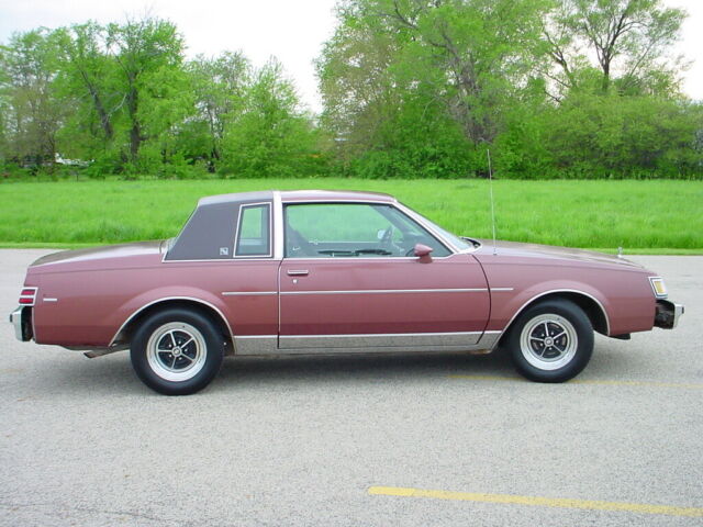 1987 Buick Regal Limited - photo 3