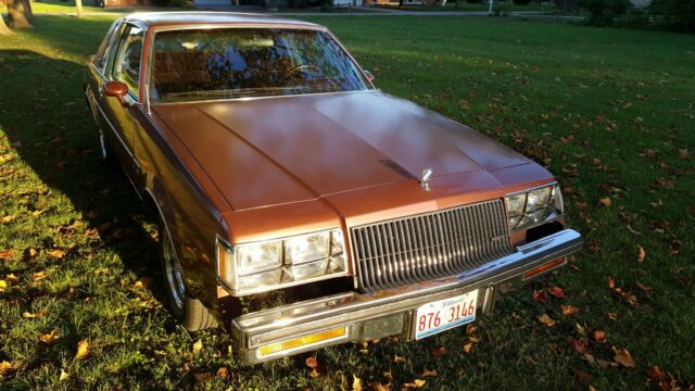1987 Buick Regal Limited - photo 8