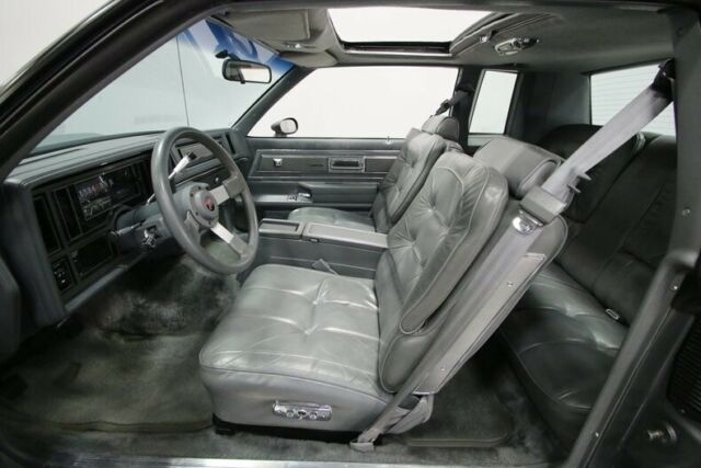 1987 Buick Regal Limited T-Type - photo 5