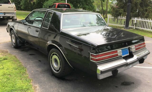1987 Buick Regal Limited - photo 10