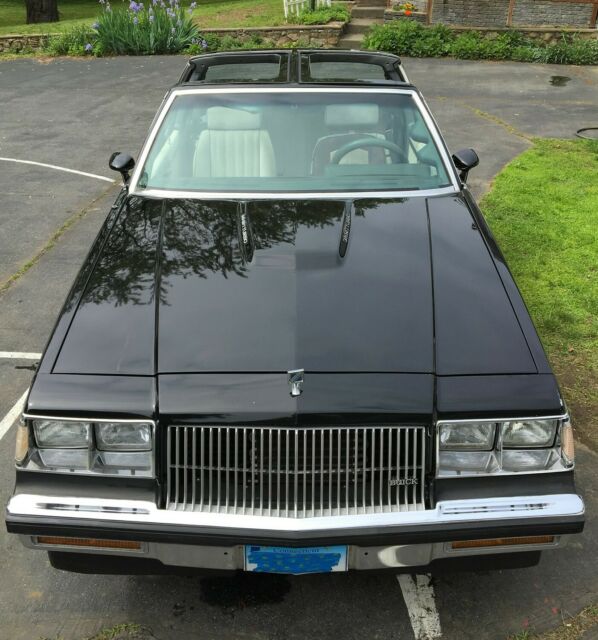 1987 Buick Regal Limited - photo 4