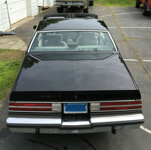 1987 Buick Regal Limited - photo 5