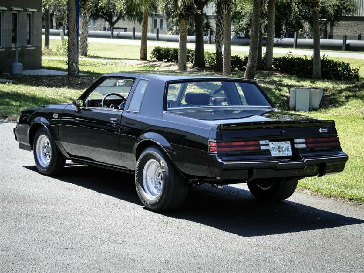 1987 Buick Regal Grand National - photo 7