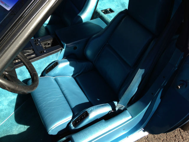 1987 Chevrolet Corvette - photo 10