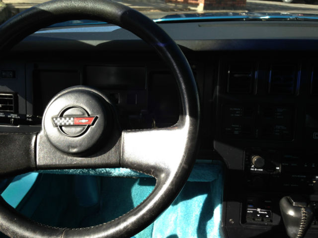 1987 Chevrolet Corvette - photo 8