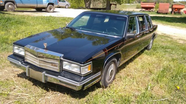 1987 Cadillac Fleetwood 75