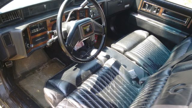 1987 Cadillac Fleetwood 75 - photo 4