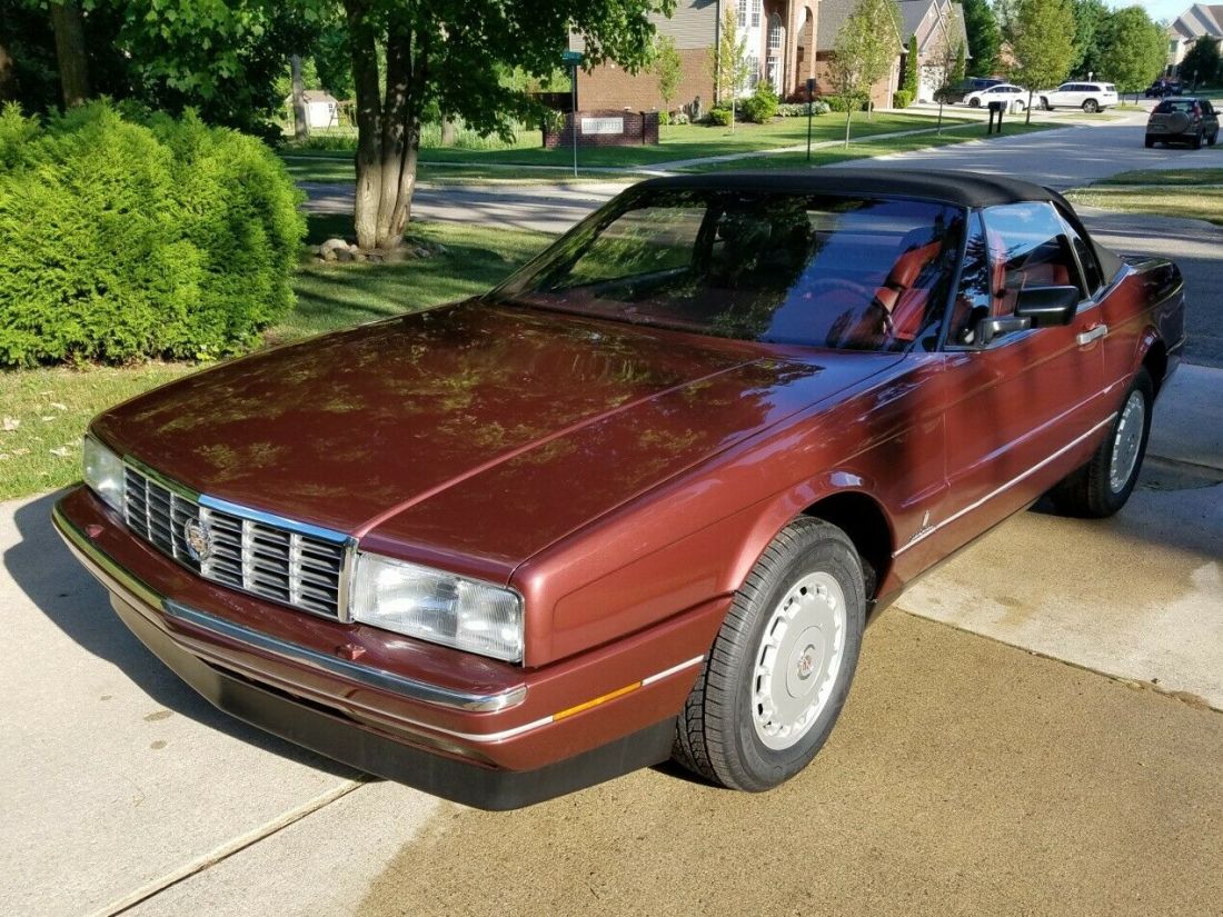 1987 Cadillac Allante - photo 2