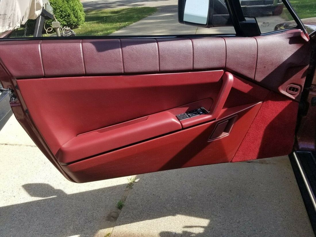 1987 Cadillac Allante - photo 8