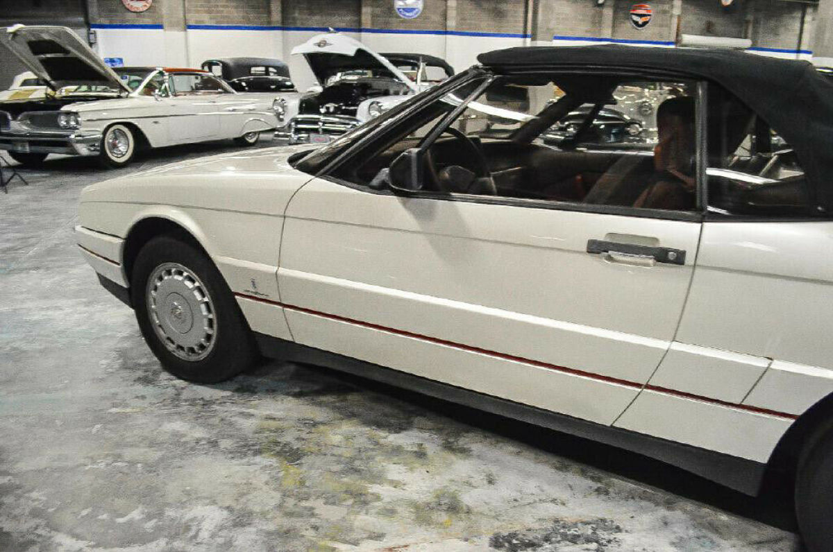 1987 Cadillac Allante - photo 6