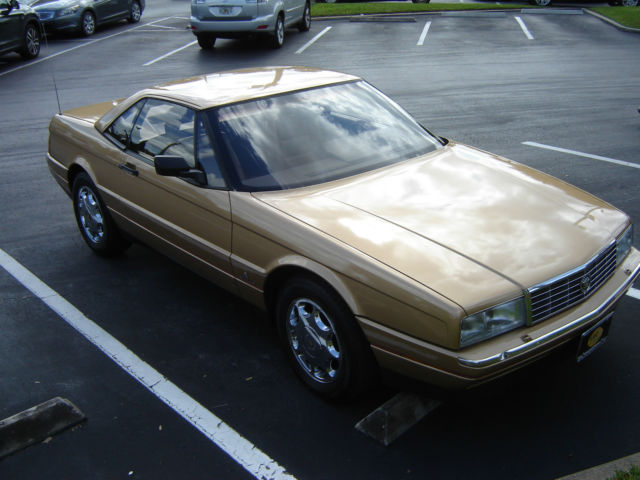 1987 Cadillac Allante Base Convertible 2-Door 4.1L 1987 Cadillac Allante
