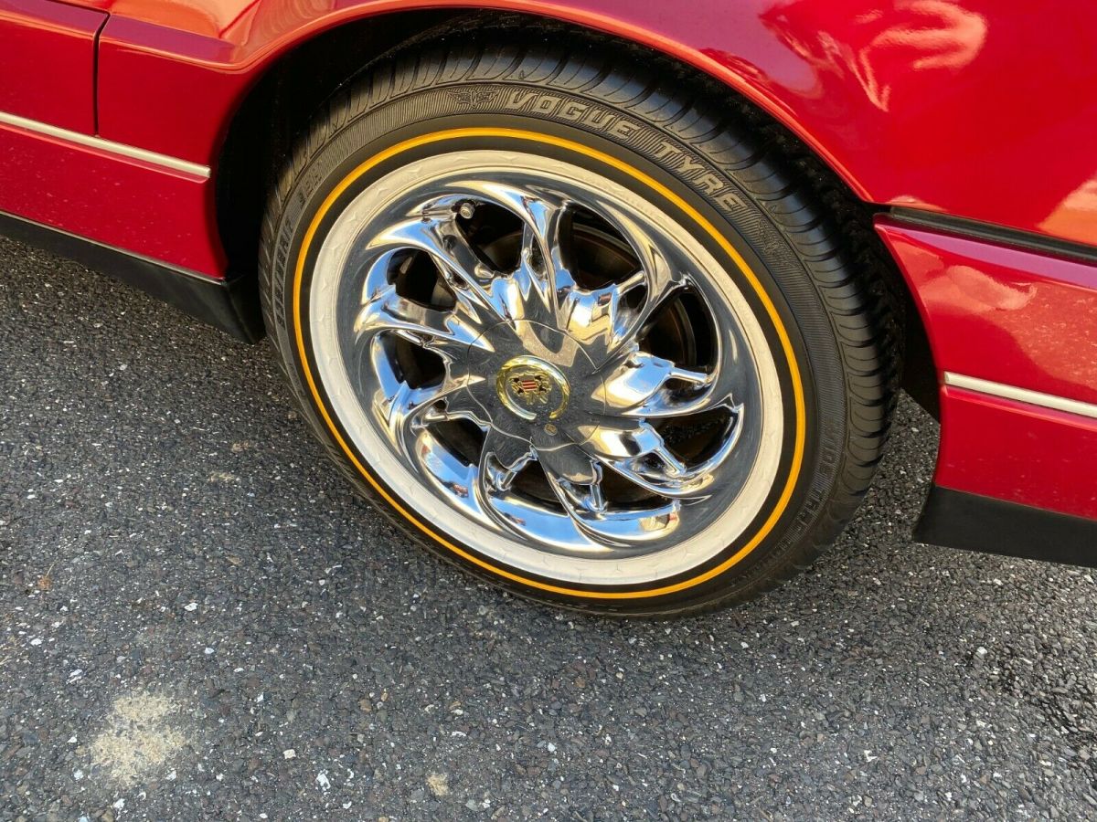 1993 Cadillac Allante - photo 2