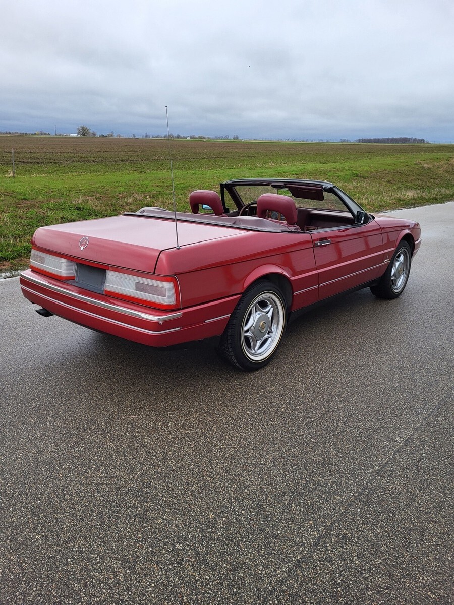 1987 Cadillac Allante - photo 3