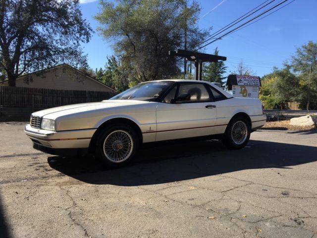 1987 Cadillac Allante - photo 2