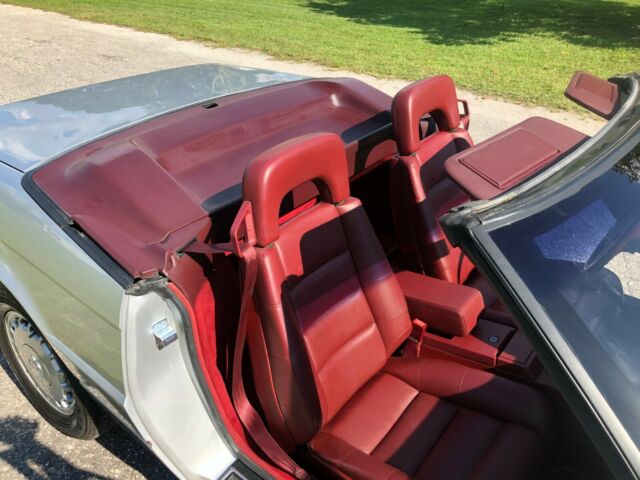 1987 Cadillac Allante - photo 12