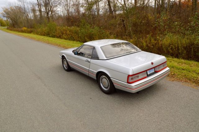 1987 Cadillac Allante Pininfarina - photo 2