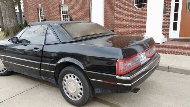 1987 Cadillac Allante Roadster - photo 2
