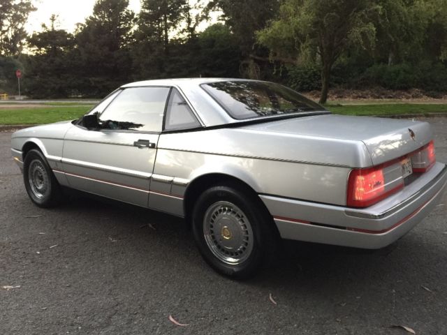 1987 Cadillac Allante - photo 4