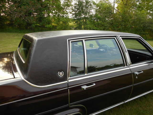 1987 Cadillac DeVille - photo 11