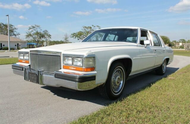 1987 Cadillac Brougham 1987 Cadillac Brougham Sedan. 5.0 V8 engine - photo 12