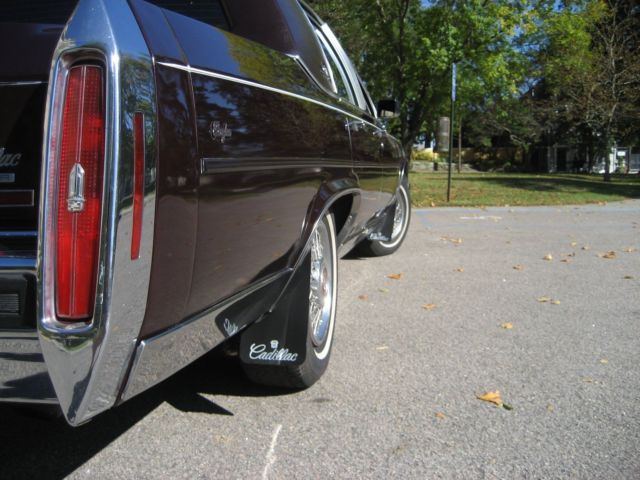 1987 Cadillac Brougham - photo 8