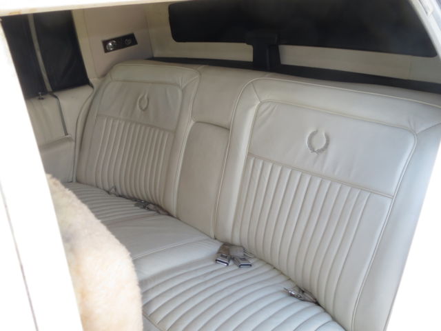 1987 Cadillac Brougham - photo 10