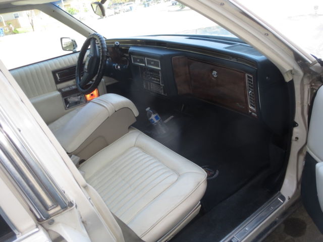 1987 Cadillac Brougham - photo 8