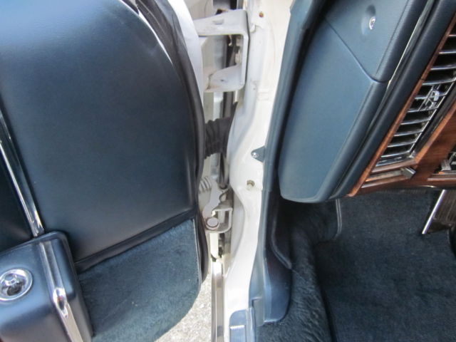 1987 Cadillac DeVille - photo 12