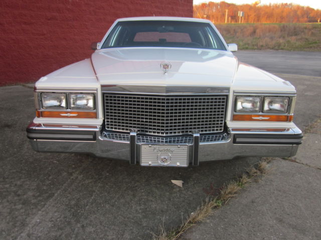 1987 Cadillac DeVille - photo 3