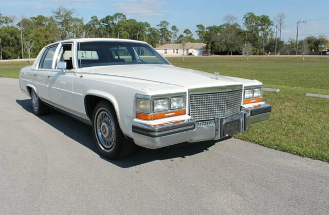1987 Cadillac Brougham 1987 Cadillac Brougham Sedan. 5.0 V8 engine - photo 11
