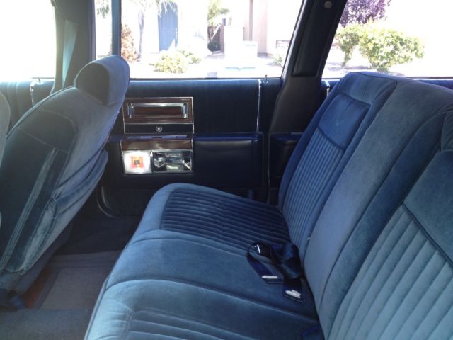 1987 Cadillac Brougham 6 Door Limo - photo 7