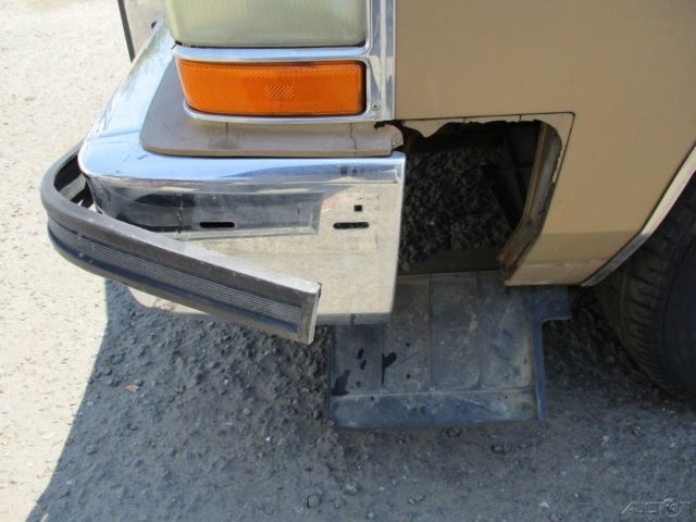 1987 Cadillac Brougham Base Sedan 4-Door - photo 12