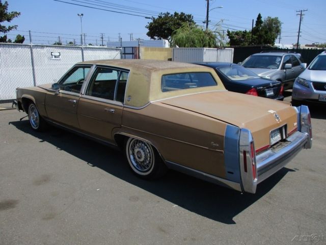 1987 Cadillac Brougham Base Sedan 4-Door - photo 4