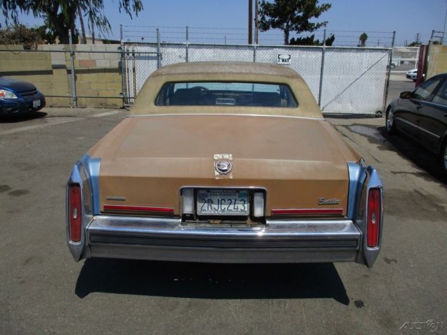 1987 Cadillac Brougham Base Sedan 4-Door - photo 5