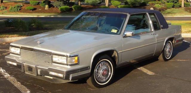 1987 Cadillac DeVille - photo 2