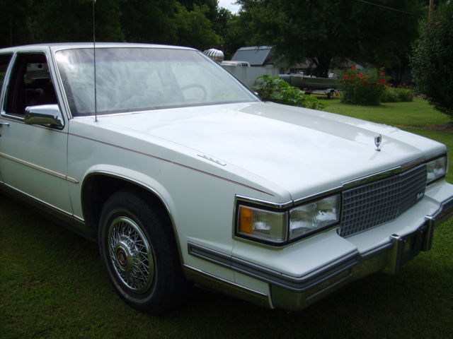 1987 Cadillac DeVille - photo 2