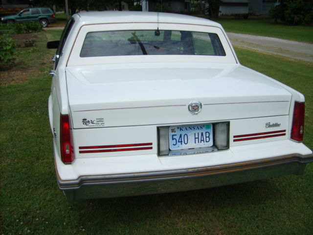 1987 Cadillac DeVille - photo 4