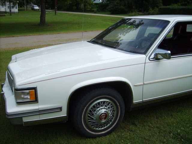 1987 Cadillac DeVille - photo 5