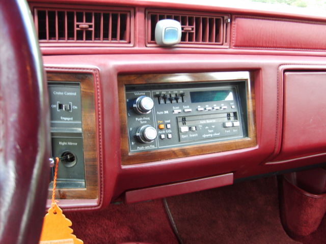 1987 Cadillac DeVille - photo 9