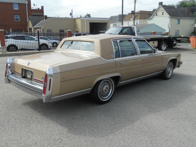 1987 Cadillac DeVille - photo 4